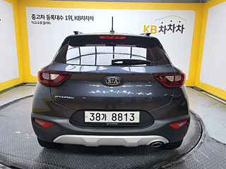 KIA STONIC 2018
