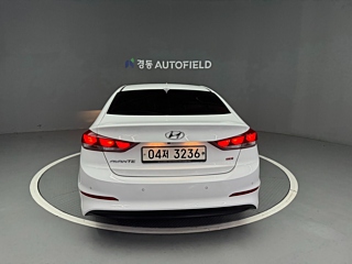 HYUNDAI AVANTE AD 2017