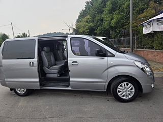 HYUNDAI STAREX GRAND 2017