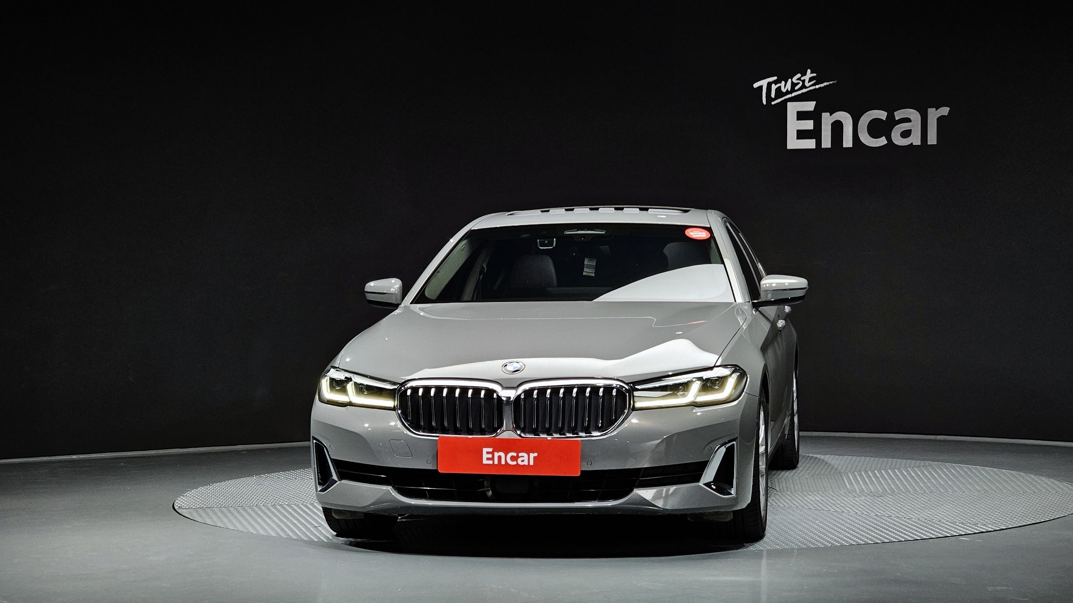 BMW 5-SERIES G30 2021