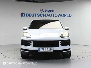 PORSCHE CAYENNE PO536 2023