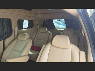 KIA CARNIVAL 2019