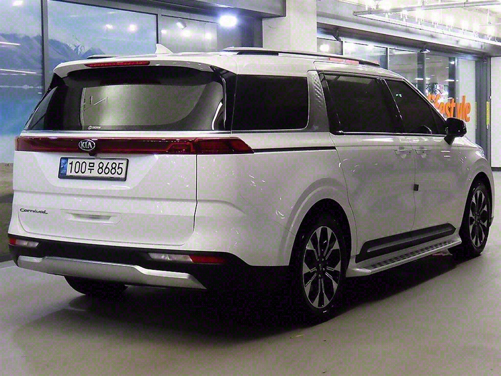 KIA CARNIVAL 2020