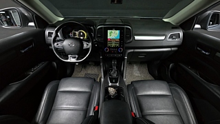 SAMSUNG QM6 2021
