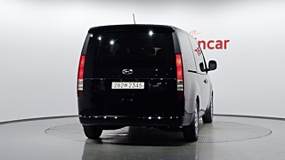 HYUNDAI STARIA 2021