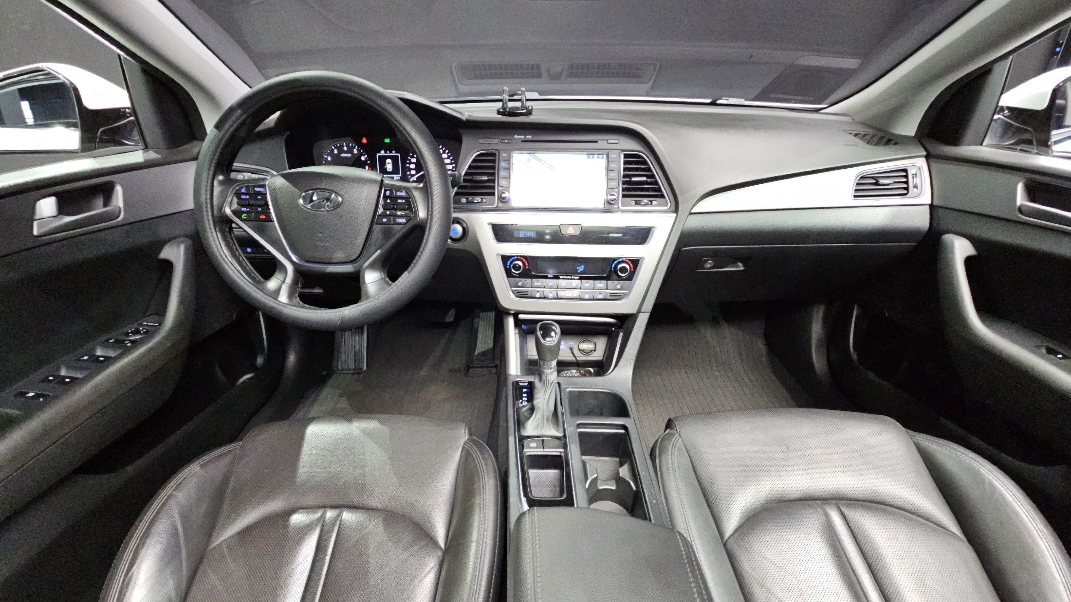 HYUNDAI SONATA LF 2015