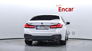 BMW 5-SERIES G30 2022