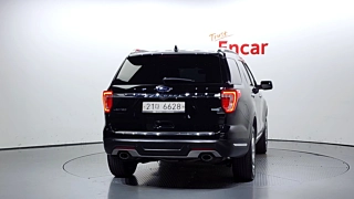 FORD EXPLORER 2018