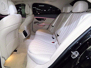 MERCEDES BENZ E-CLASS W214 2025