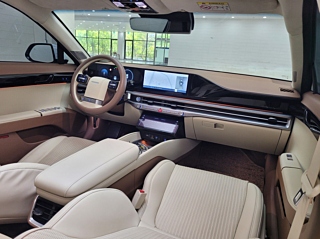 HYUNDAI GRANDEUR HYBRID GN7 2023