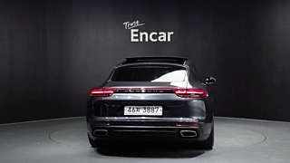 PORSCHE PANAMERA 971 2018
