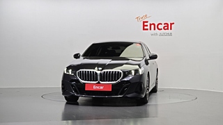 BMW 5-SERIES G60 2024