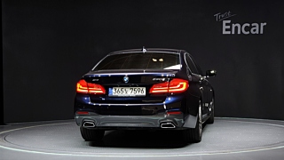 BMW 5-SERIES G30 2018