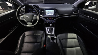 HYUNDAI AVANTE AD 2016