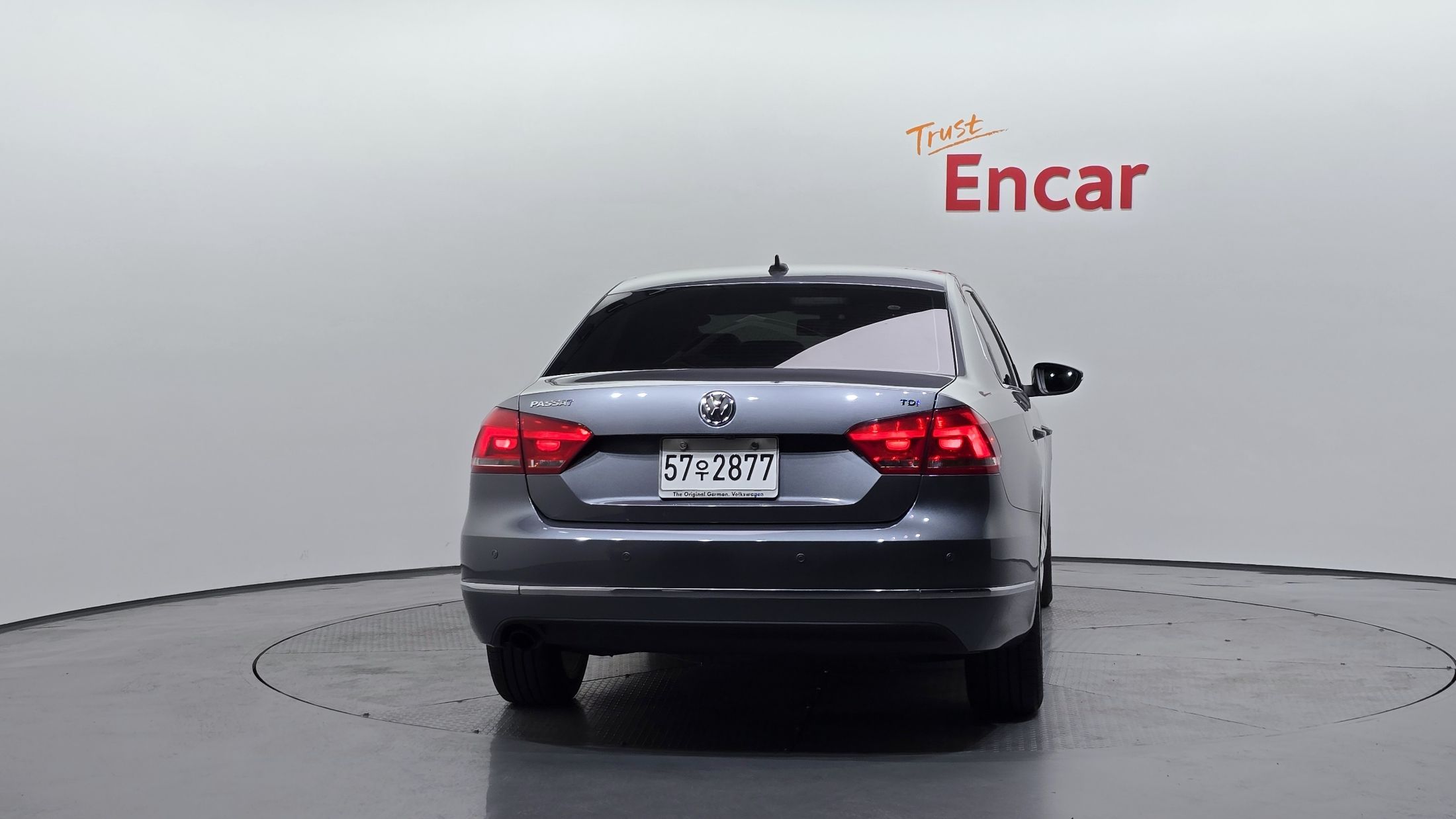 VOLKSWAGEN PASSAT 2014