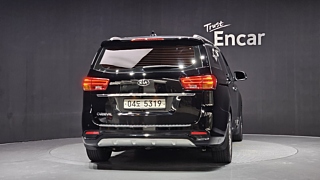 KIA CARNIVAL 2018