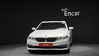 BMW 5-SERIES G30 2018