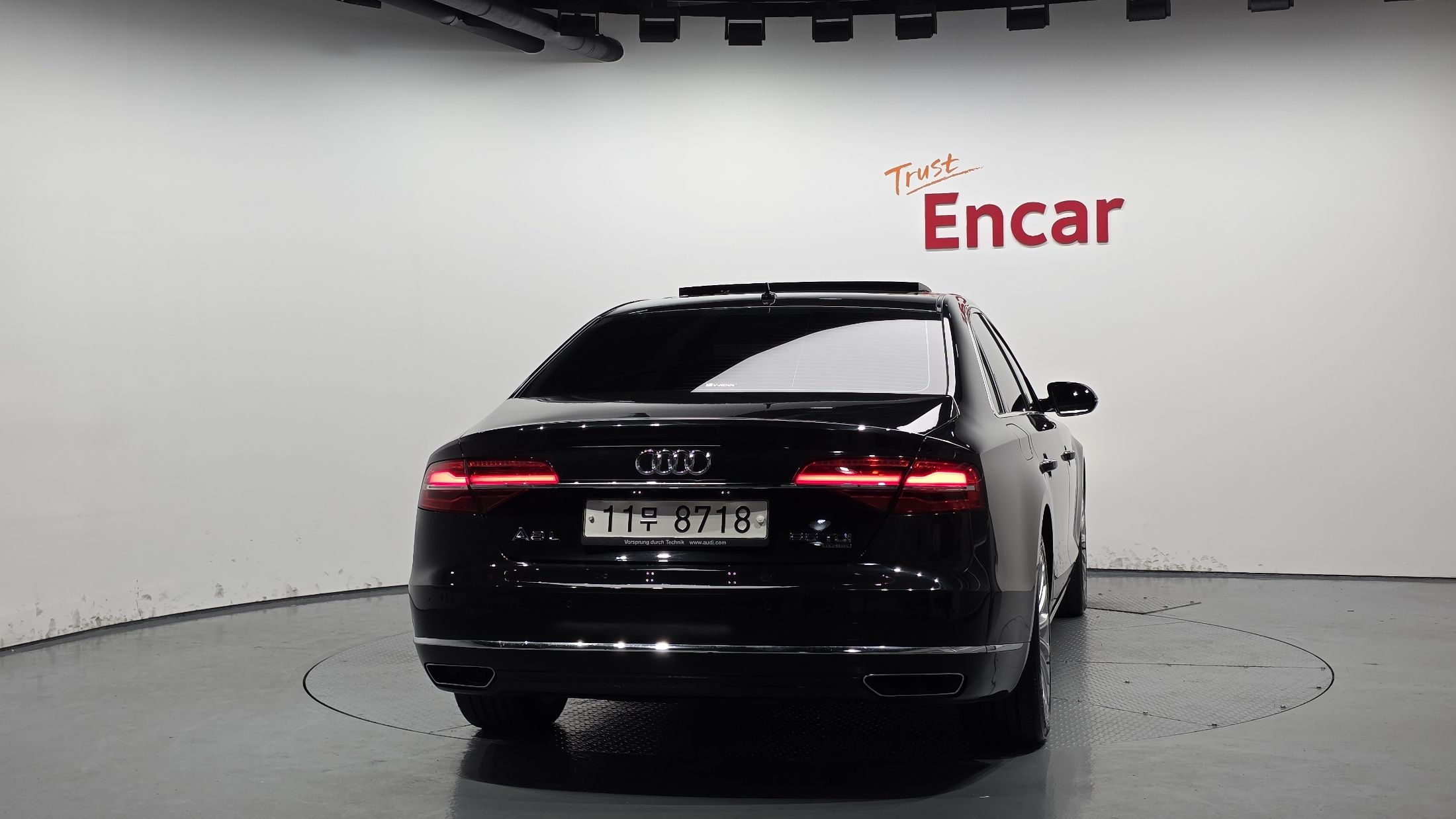 AUDI A8 2015
