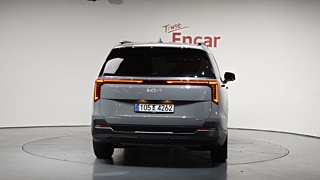 KIA CARNIVAL 2025