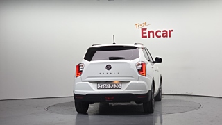 SSANGYONG TIVOLI VERY NEW 2021
