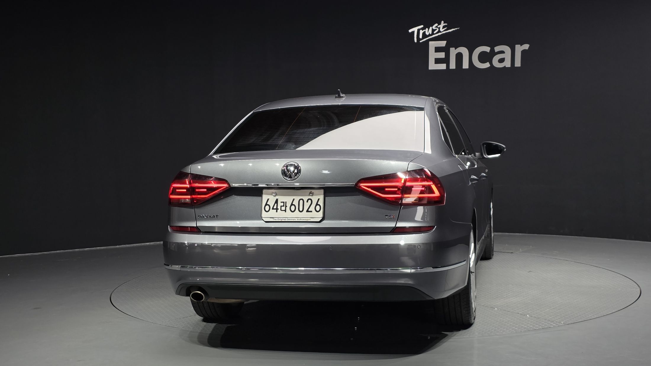 VOLKSWAGEN PASSAT 2018