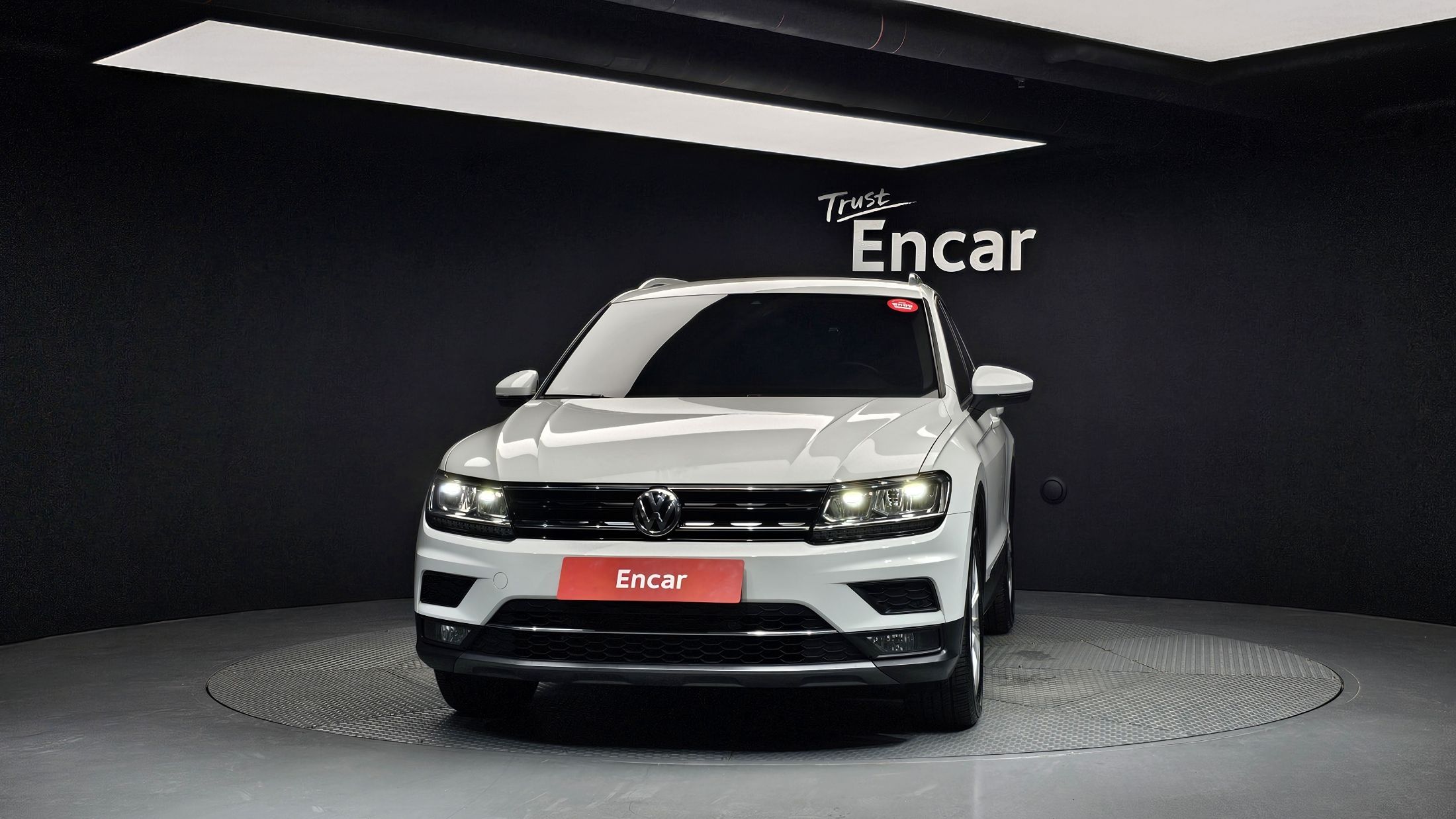VOLKSWAGEN TIGUAN 2018