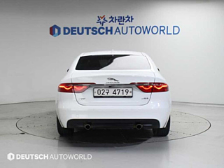 JAGUAR XF X260 2017