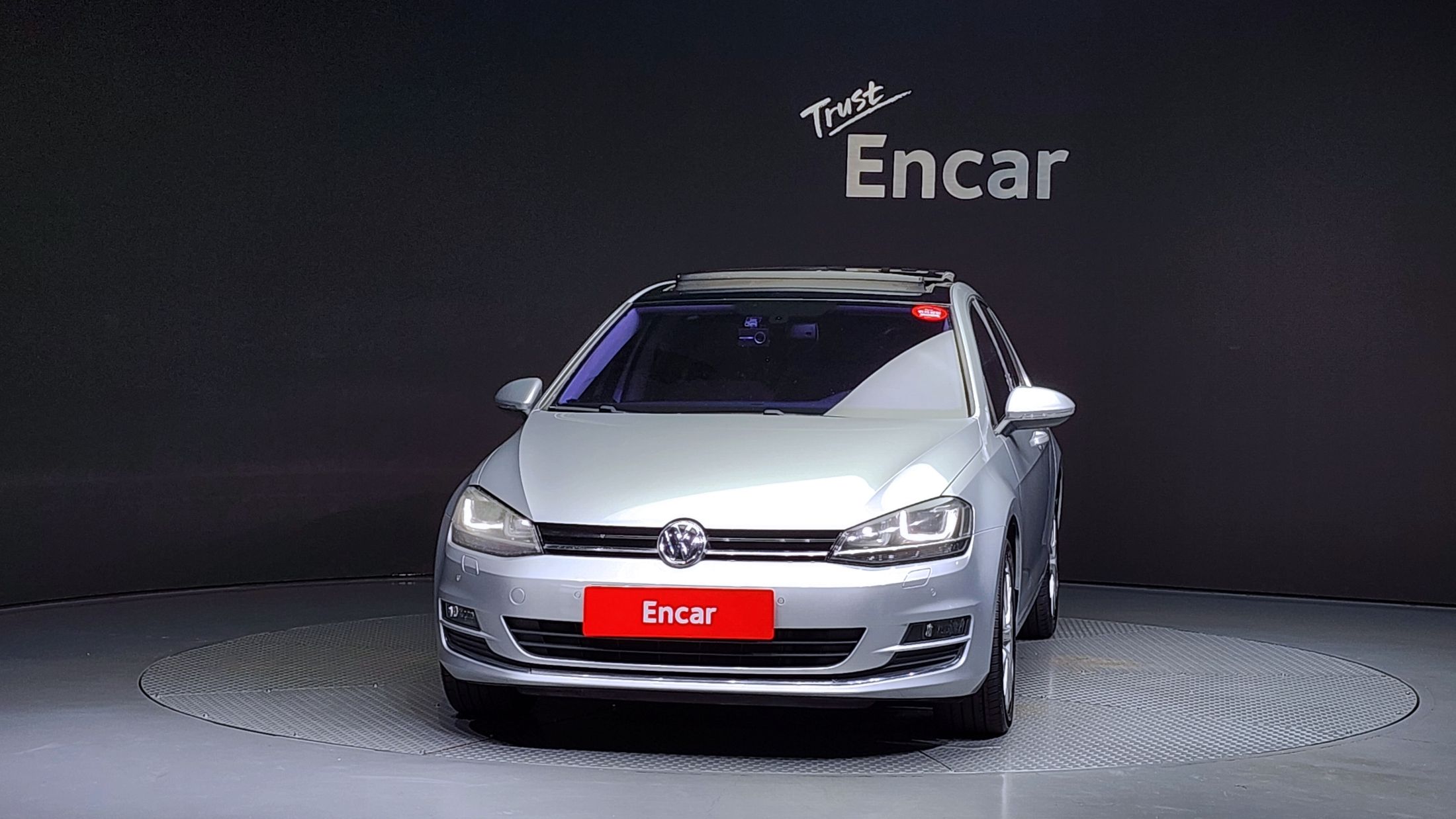 VOLKSWAGEN GOLF 2014