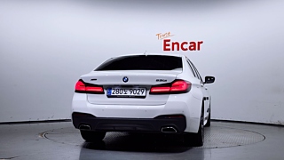 BMW 5-SERIES G30 2022