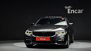 BMW 5-SERIES G30 2017