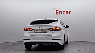 HYUNDAI AVANTE AD 2017