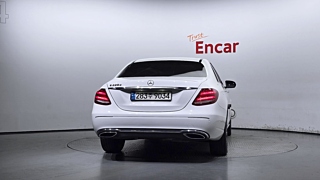 MERCEDES BENZ E-CLASS W213 2020