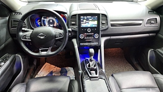 SAMSUNG QM6 2017