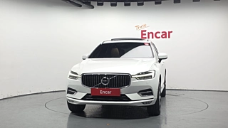 VOLVO XC60 2019