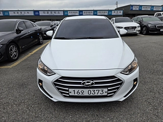 HYUNDAI AVANTE AD 2016