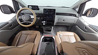 HYUNDAI STARIA 2021