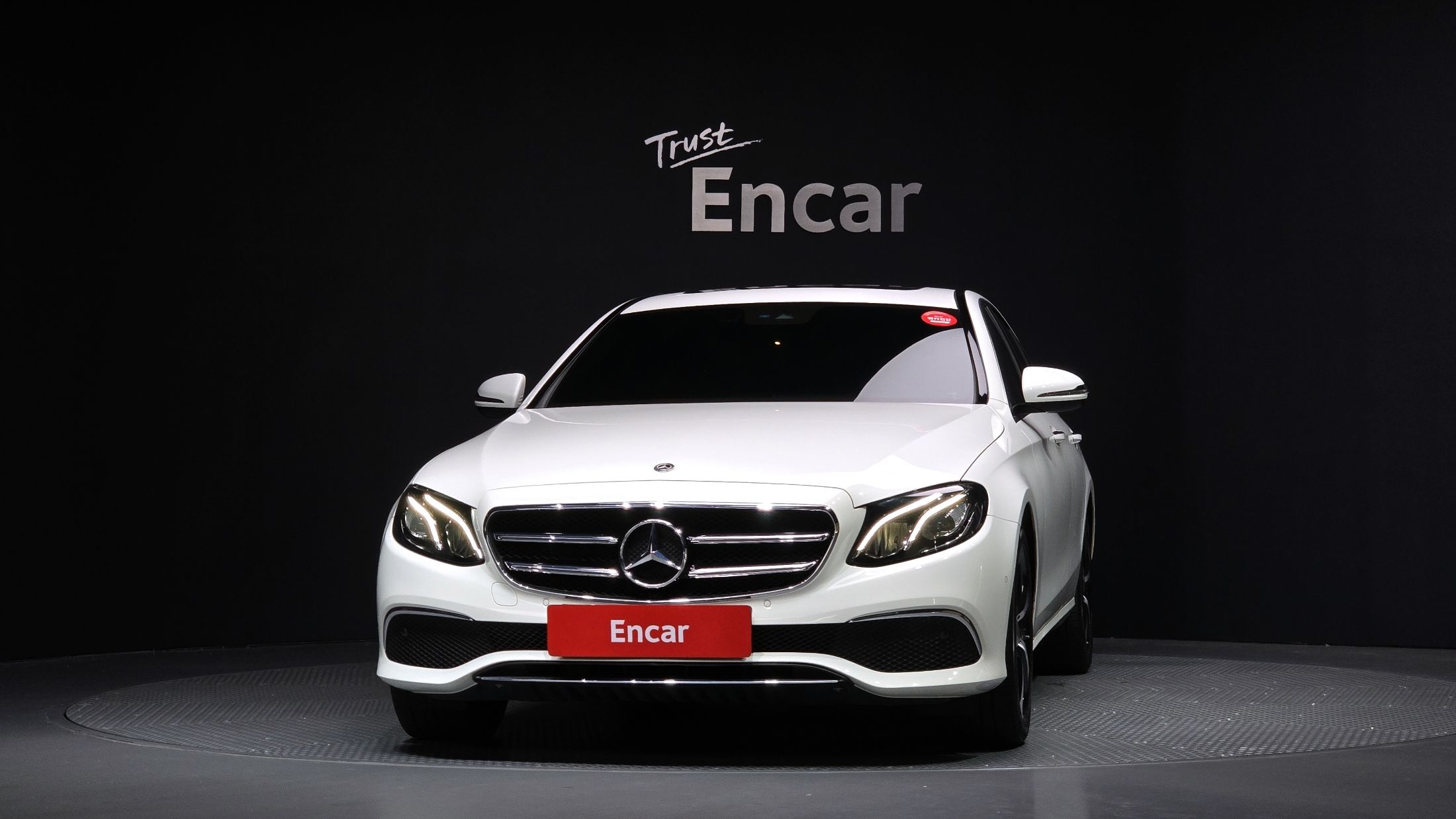 MERCEDES BENZ E-CLASS W213 2020