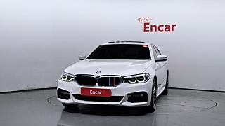 BMW 5-SERIES G30 2017