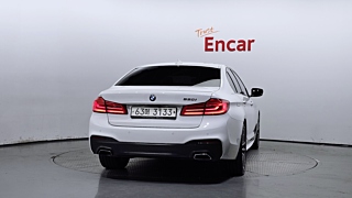 BMW 5-SERIES G30 2017