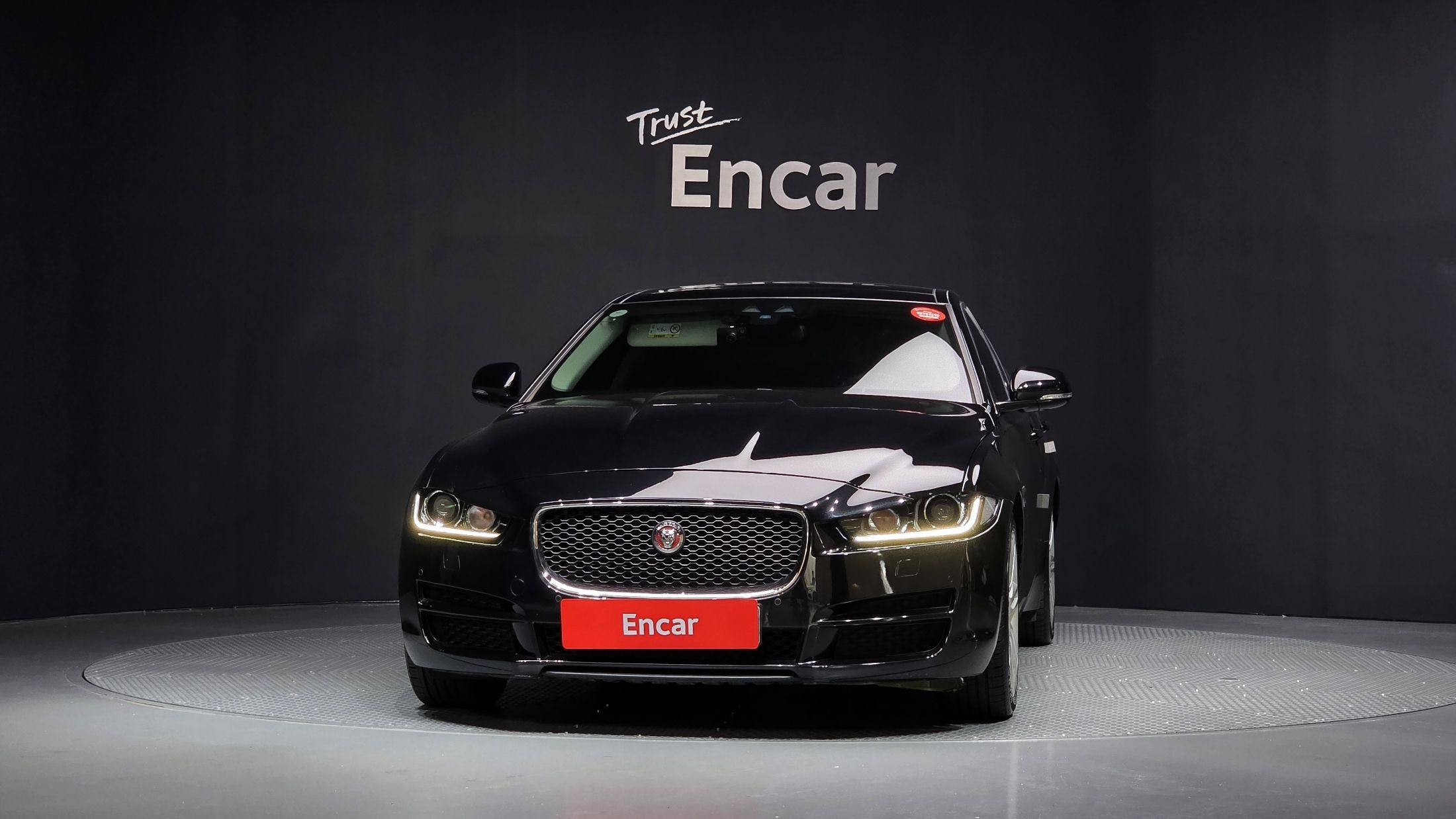 JAGUAR XE 2016
