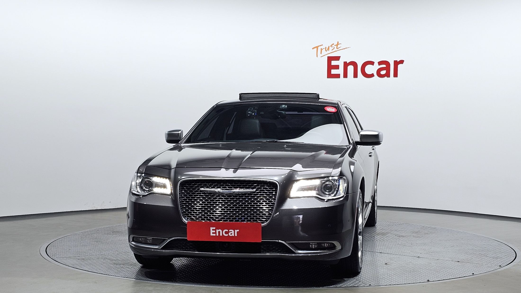 CHRYSLER 300C 2016