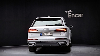 AUDI Q7 4M 2022