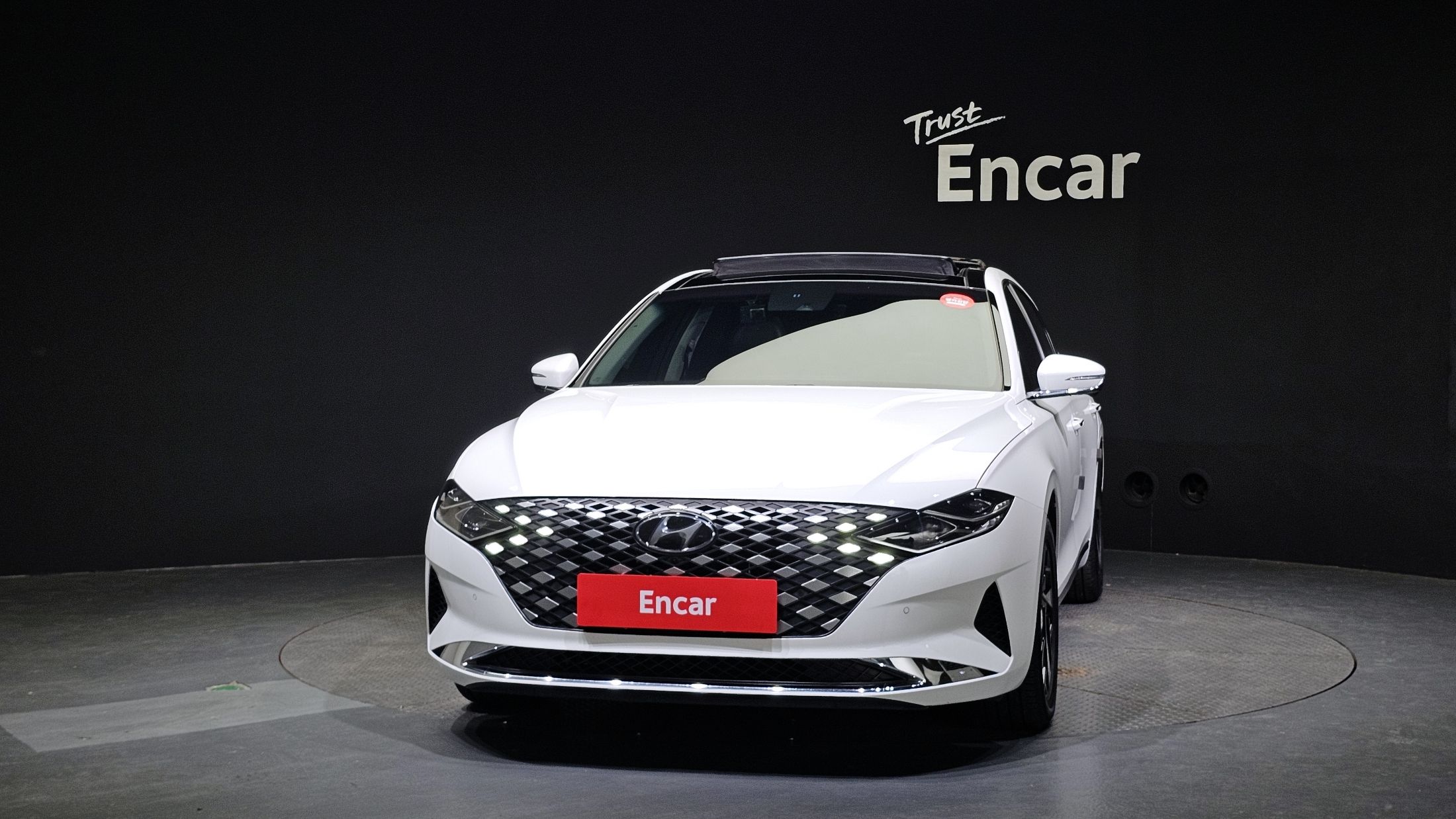 HYUNDAI GRANDEUR IG HYBRID 2022