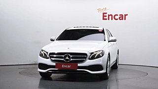 MERCEDES BENZ E-CLASS W213 2017