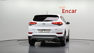 HYUNDAI TUCSON 2017