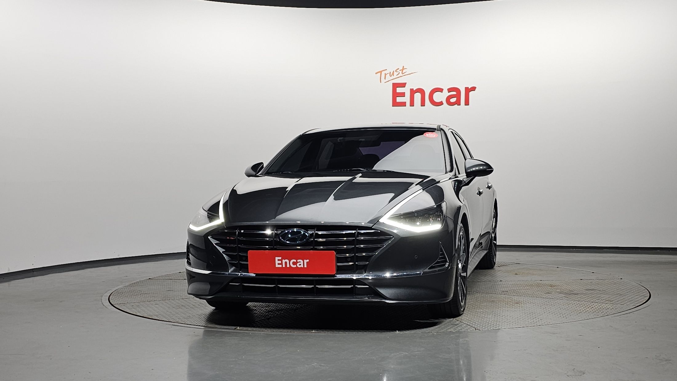HYUNDAI SONATA DN8 2019