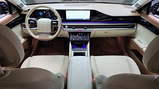 HYUNDAI GRANDEUR GN7 2023