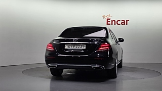 MERCEDES BENZ E-CLASS W213 2019