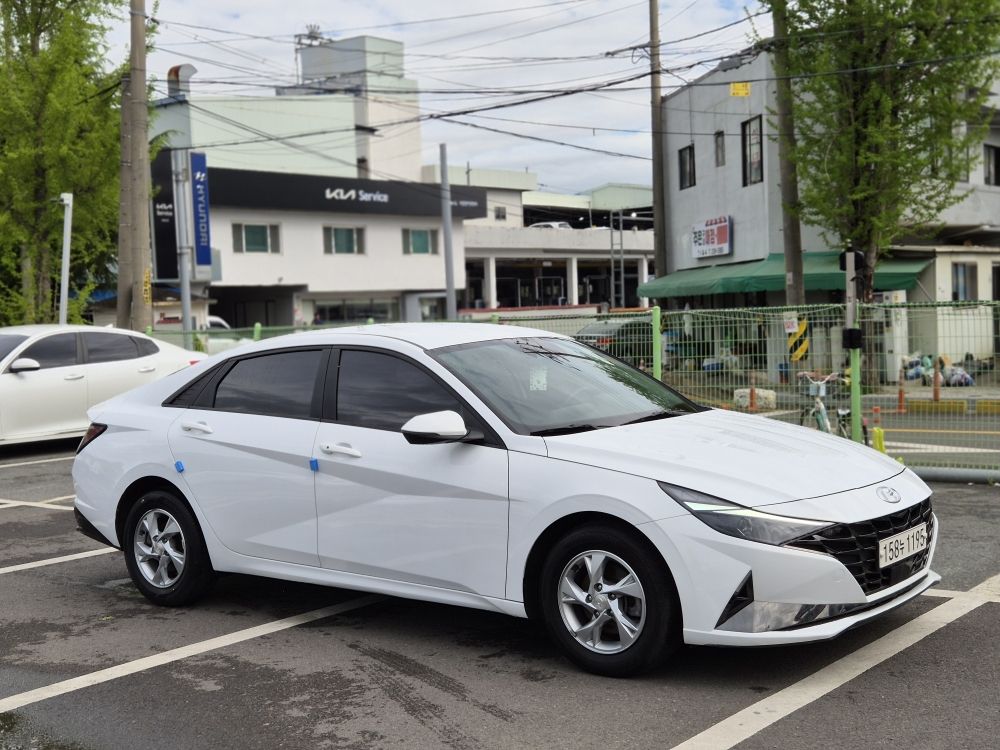 HYUNDAI AVANTE CN7 2021