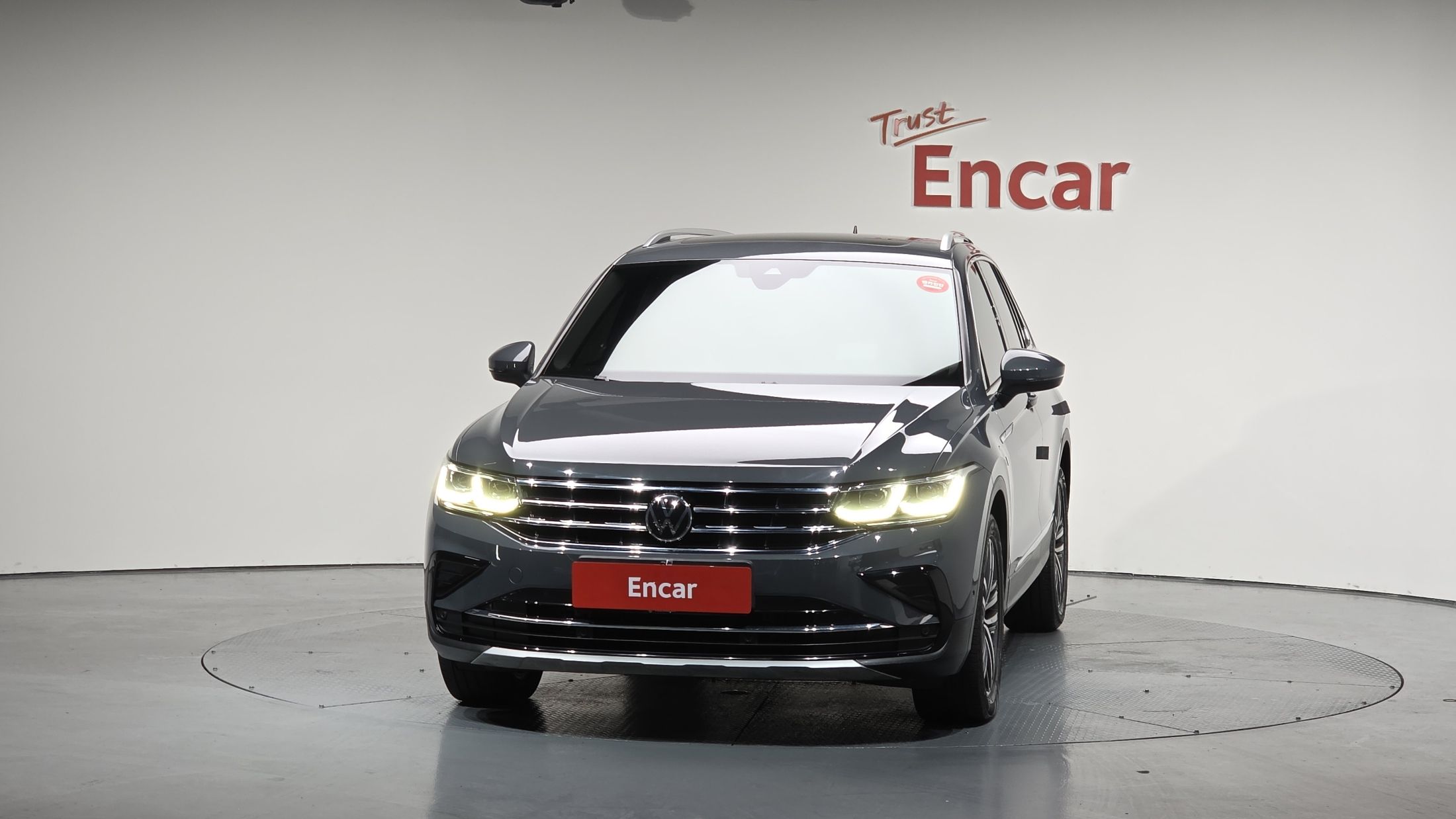 VOLKSWAGEN TIGUAN 2021